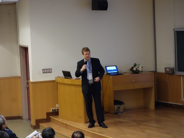演講貴賓：Prof. Lars Monch2