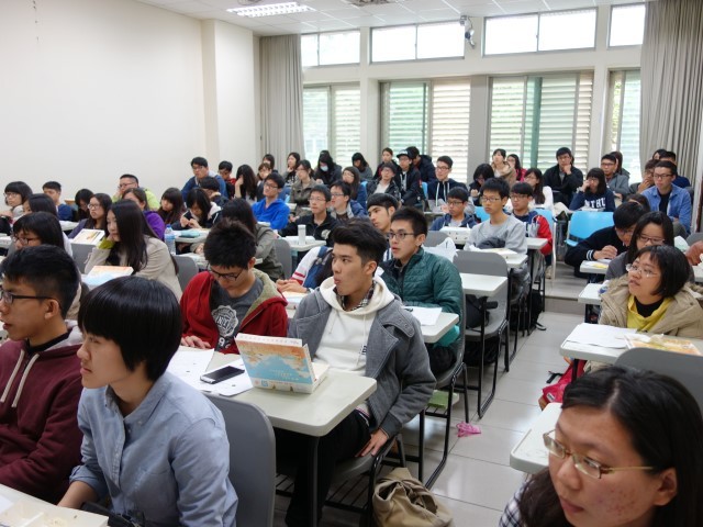 參與同學2
