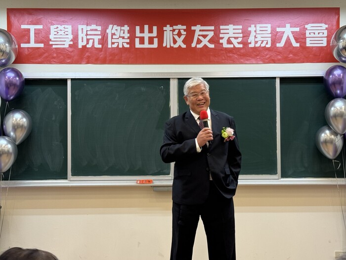 動機系馬萬鈞校友分享得獎感言