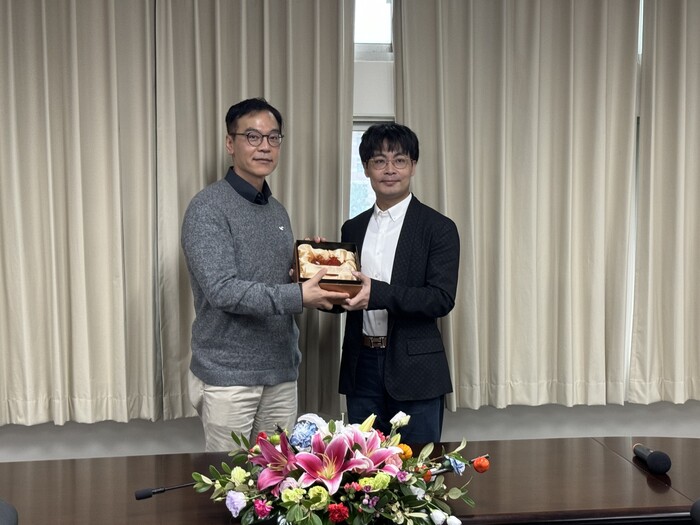 院傑出產學研究獎-恭喜化工系周鶴修教授獲獎