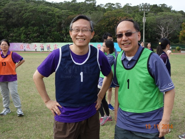 賀陳弘校長與王茂駿院長合影